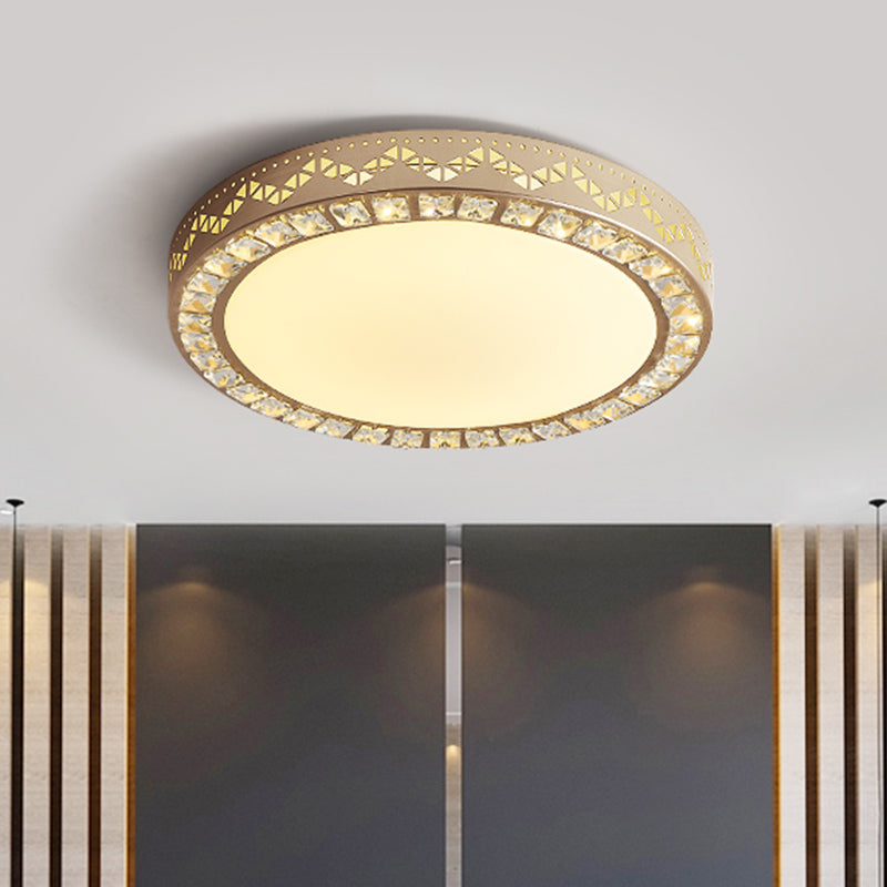 Circular Ceiling Flush Simple Hand-Cut Crystal LED Bedroom Flush Mount Fixture in Gold Gold Clearhalo 'Ceiling Lights' 'Close To Ceiling Lights' 'Close to ceiling' 'Flush mount' Lighting' 1723321