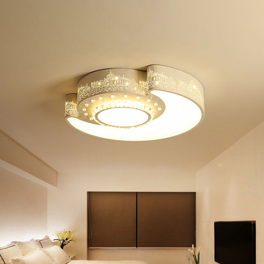 Minimalism LED Ceiling Lighting White Moon Flush Light Fixture with Beveled Crystal Shade Clearhalo 'Ceiling Lights' 'Close To Ceiling Lights' 'Close to ceiling' 'Flush mount' Lighting' 1723330