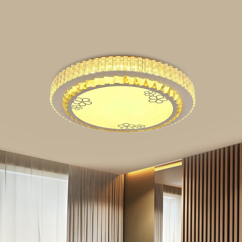 Circular Close to Ceiling Lamp Minimalism Faceted Crystal LED Chrome Flush Light Fixture Clearhalo 'Ceiling Lights' 'Close To Ceiling Lights' 'Close to ceiling' 'Flush mount' Lighting' 1723396