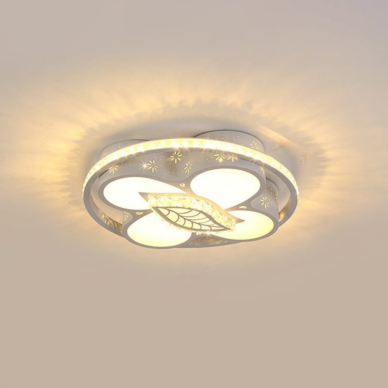 LED Parlor Ceiling Light Minimalist White Flush Mount Lighting with Loving Heart/Flower Crystal Block Shade Clearhalo 'Ceiling Lights' 'Close To Ceiling Lights' 'Close to ceiling' 'Flush mount' Lighting' 1723472