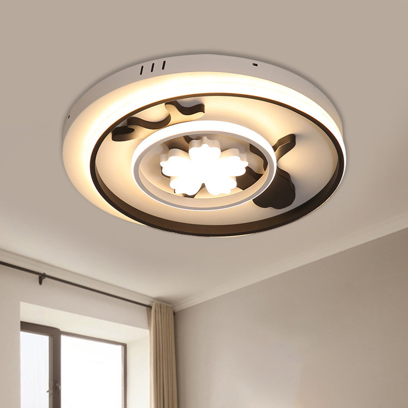 Doughnut Parlor Flush Mount Lamp Metal 19.5"/23.5" Wide LED Simplicity Ceiling Flush with Floral Design in Black Clearhalo 'Ceiling Lights' 'Close To Ceiling Lights' 'Close to ceiling' 'Flush mount' Lighting' 1723996