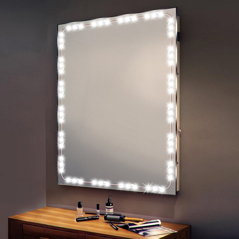 Plastic Linear Make-Up Lighting Contemporary LED Vanity Strip Light in White for Dressing Room Clearhalo 'Modern wall lights' 'Modern' 'Vanity Lights' 'Wall Lights' Lighting' 173095