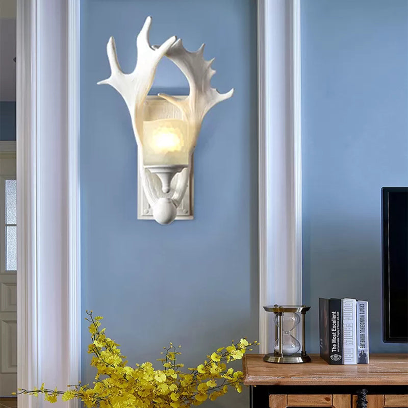 Resin Antlers Wall Sconce One Head Rustic Stylish Wall Lamp in White for Child Bedroom White Clearhalo 'Wall Lamps & Sconces' 'Wall Lights' Lighting' 175887