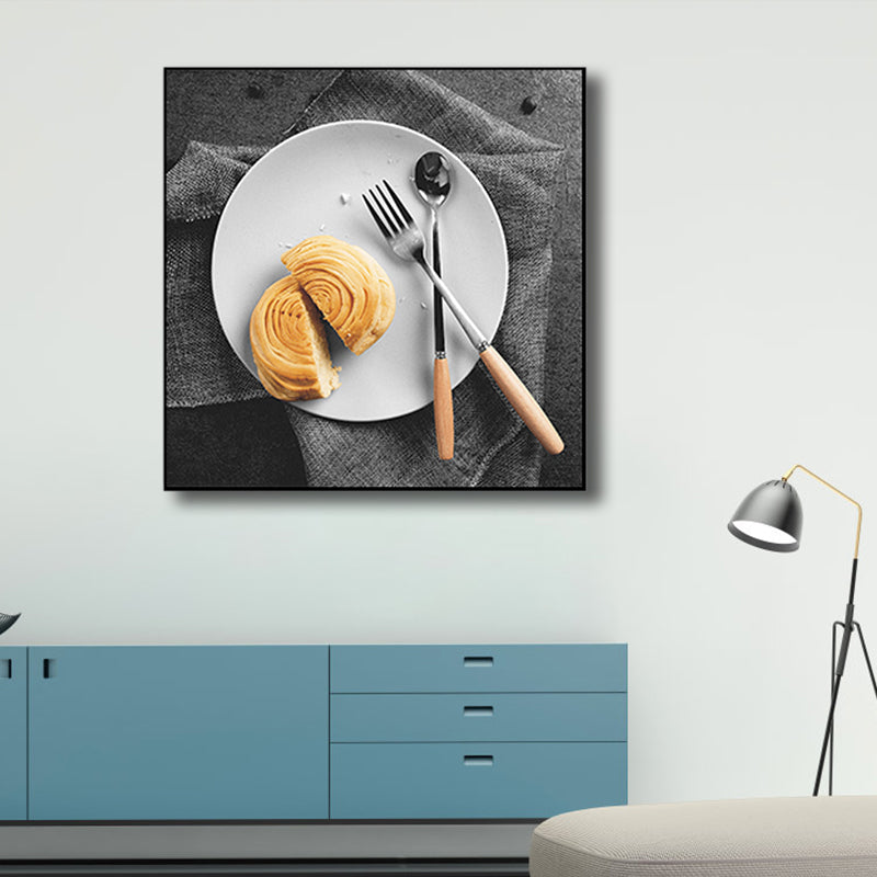 Photographs Breakfast Canvas Art Modern Tasty Food Wall Decor in Light Color for Cafe Brown Clearhalo 'Art Gallery' 'Canvas Art' 'Contemporary Art Gallery' 'Modern' Arts' 1761298