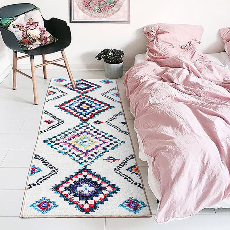 Bohemian Rhombus Pattern Rug White Polyester Rug Machine Washable Non-Slip Backing Area Rug for Bedroom White Clearhalo 'Area Rug' 'Bohemian' 'Rugs' Rug' 1767702