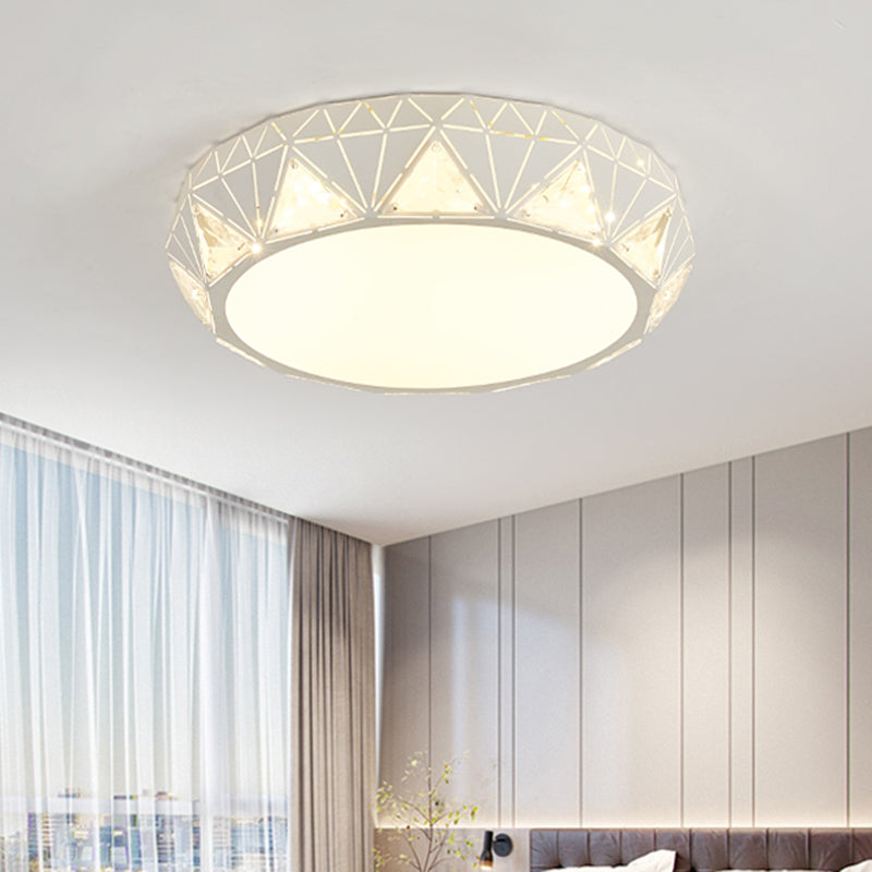 Contemporary LED Ceiling Light White/Gold Finish Round Crystal Flush Mount Lamp with Acrylic Shade Clearhalo 'Ceiling Lights' 'Close To Ceiling Lights' 'Close to ceiling' 'Flush mount' Lighting' 1771543