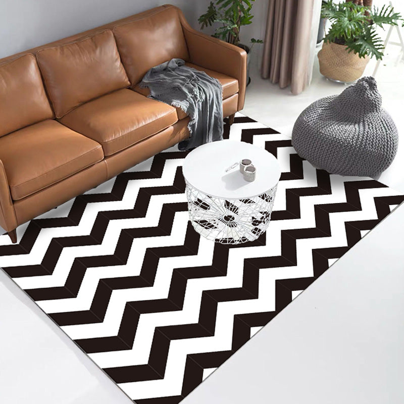 Stylish Black Modernist Rug Polyester Geometric and Stripe Pattern Rug Washable Pet Friendly Non-Slip Carpet for Living Room Gloss Black Clearhalo 'Area Rug' 'Modern' 'Rugs' Rug' 1779594