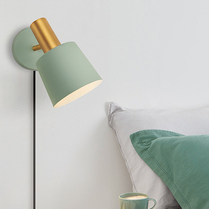 Metal Drum Sconce Light Fixture Modernist 1-Light Wall Mounted Lamp in White/Green for Bedroom Clearhalo 'Cast Iron' 'Glass' 'Industrial' 'Modern wall lights' 'Modern' 'Tiffany' 'Traditional wall lights' 'Wall Lamps & Sconces' 'Wall Lights' Lighting' 1786772