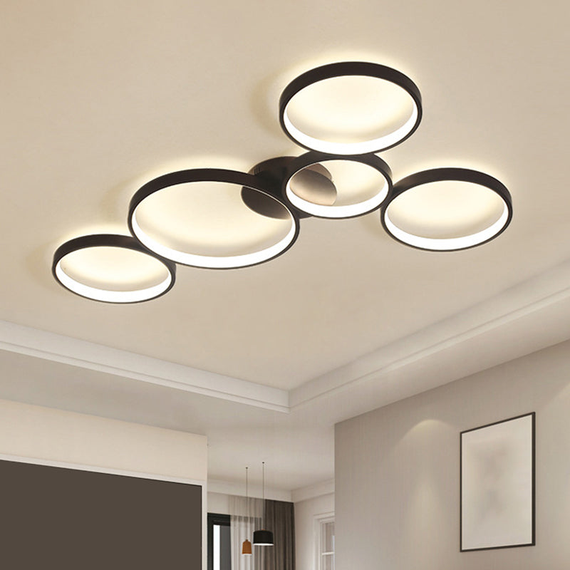 Bubble Rings Metal Flush Mount Light Modern 3/4/5-Head Black Surface Mounted LED Ceiling Light 5 Black Clearhalo 'Ceiling Lights' 'Close To Ceiling Lights' 'Close to ceiling' 'Flush mount' Lighting' 1804809