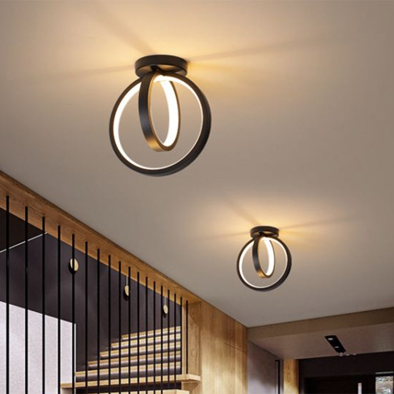 Circular Mini Hallway Flush Light Acrylic LED Minimalist Ceiling Mount Lighting in Black/Gold, Warm/White Light Clearhalo 'Ceiling Lights' 'Close To Ceiling Lights' 'Close to ceiling' 'Flush mount' Lighting' 1805300