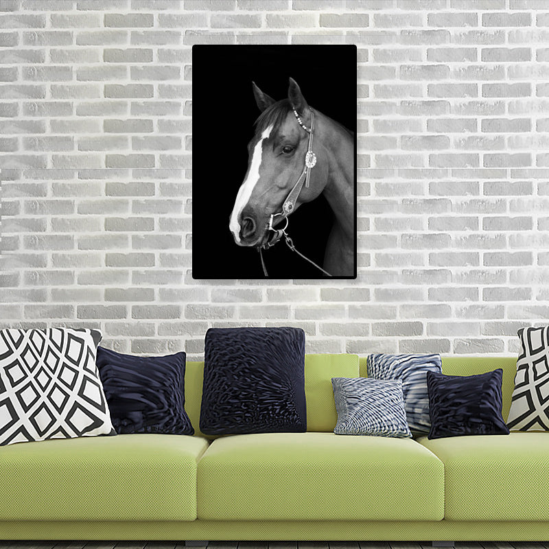 Modern Photo Horse Head Canvas Art Dark Color Textured Wall Decor for Boys Bedroom Clearhalo 'Art Gallery' 'Canvas Art' 'Contemporary Art Gallery' 'Modern' Arts' 1809143