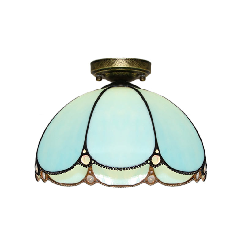 Vintage Scalloped Flush Light Stained Glass 1 Light Flush Mount Light in White/Beige/Blue/Clear/Blue and Clear for Living Room Clearhalo 'Ceiling Lights' 'Close To Ceiling Lights' 'Close to ceiling' 'Glass shade' 'Glass' 'Semi-flushmount' 'Tiffany close to ceiling' 'Tiffany' Lighting' 180962