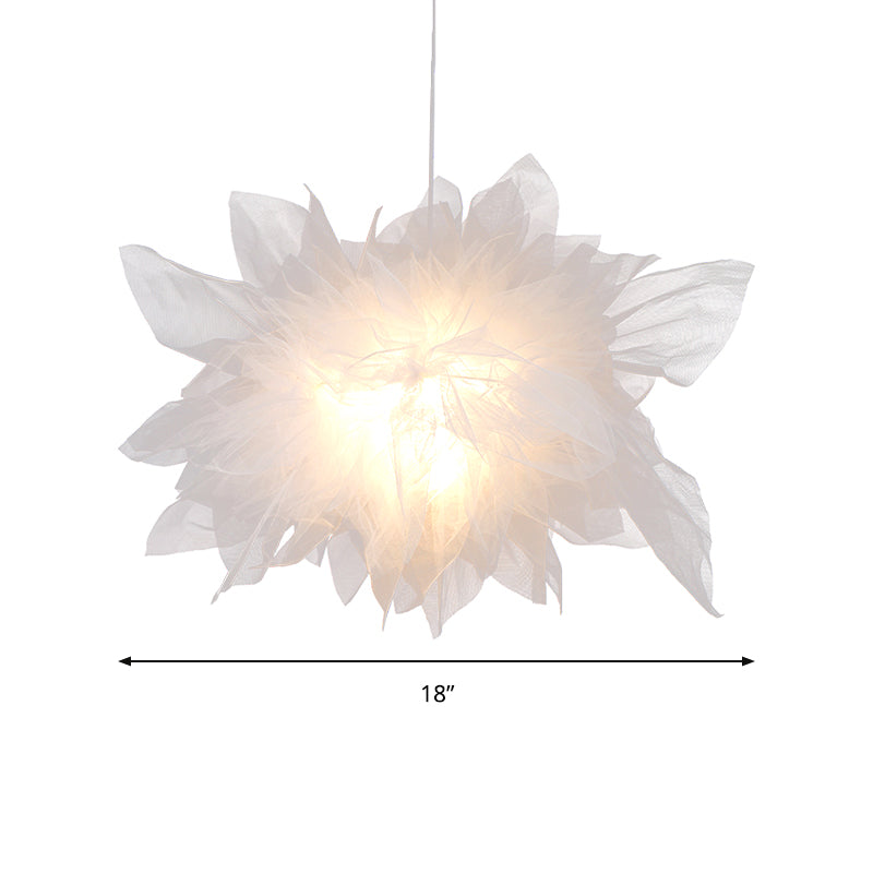 1 Light Floral Theme Pendant Lighting Modern Pretty Fabric Hanging Light in White for Bedroom Clearhalo 'Ceiling Lights' 'Modern Pendants' 'Modern' 'Pendant Lights' 'Pendants' Lighting' 184706