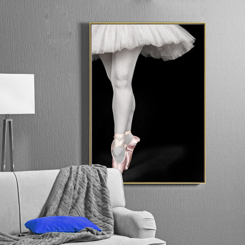 Photo Ballet Maiden Wrapped Canvas Glam Stylish Textured Wall Art Print in White Clearhalo 'Arts' 'Canvas Art' 1858980