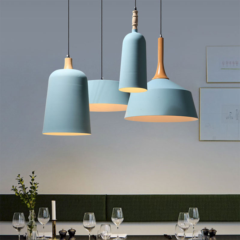 Seafoam E27 Hanging Light Single Head Modern Style Metal Pendant Lamp for Restaurant Clearhalo 'Ceiling Lights' 'Modern Pendants' 'Modern' 'Pendant Lights' 'Pendants' Lighting' 186021