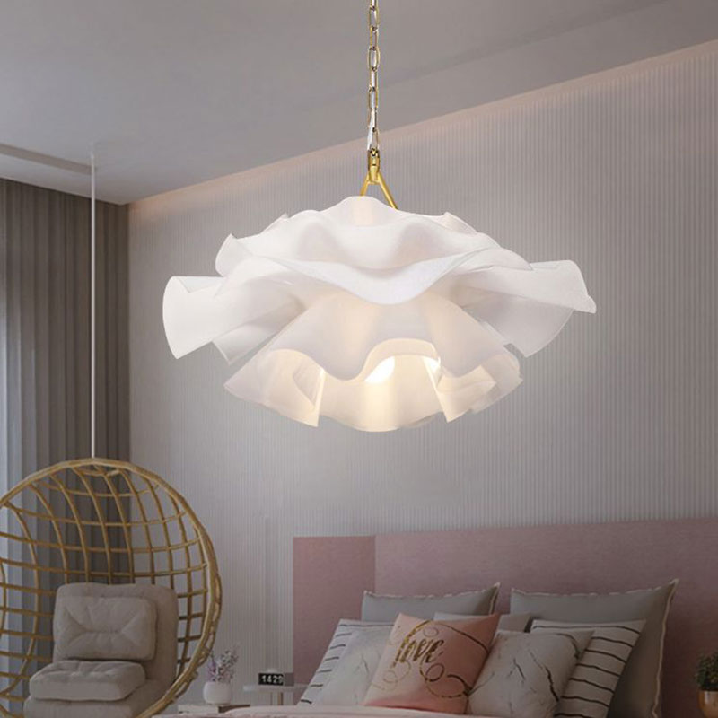 Modern Stylish Flower Suspension Light Single Head Acrylic Pendant Light in White for Bedroom Clearhalo 'Ceiling Lights' 'Modern Pendants' 'Modern' 'Pendant Lights' 'Pendants' Lighting' 186237