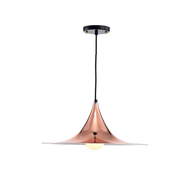 Flared Suspension Light in Nordic Style Metal 1 Light Black/White/Gold Hanging Ceiling Light Clearhalo 'Ceiling Lights' 'Modern Pendants' 'Modern' 'Pendant Lights' 'Pendants' Lighting' 186596