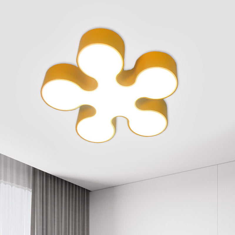 Acrylic Blossom Ceiling Light Fixture Children Style LED Flush Mount Lamp in Blue/Red/Yellow Clearhalo 'Ceiling Lights' 'Close To Ceiling Lights' 'Close to ceiling' 'Flush mount' Lighting' 1865967