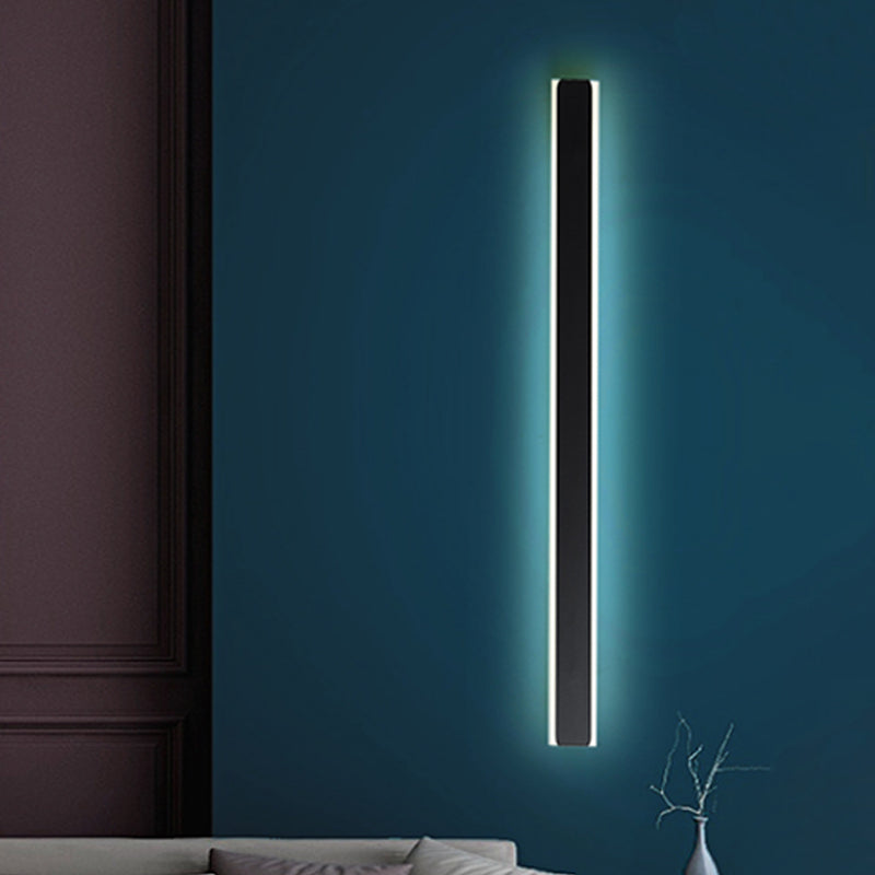 Streamlined LED Wall Lighting Idea Minimalism Metal Bedchamber Wall Sconce Light in Black/White Clearhalo 'Cast Iron' 'Glass' 'Industrial' 'Modern wall lights' 'Modern' 'Tiffany' 'Traditional wall lights' 'Wall Lamps & Sconces' 'Wall Lights' Lighting' 1866104