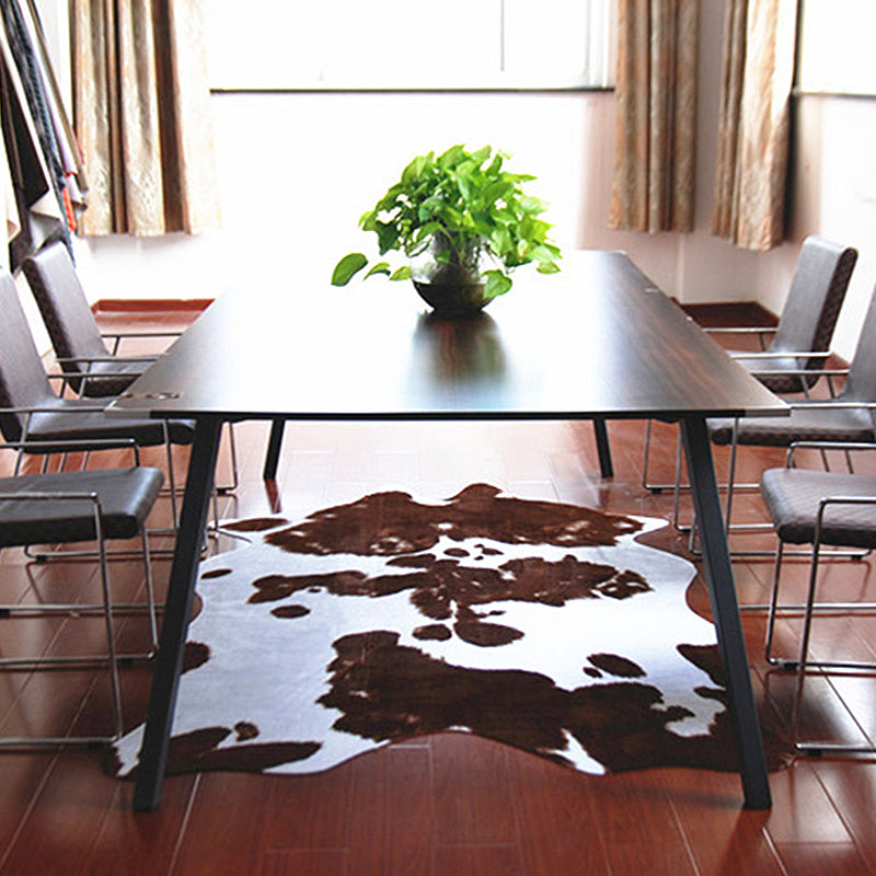 Unique Cow Skin Pattern Rug Nordic Rug Polyester Washable Non-Slip Pet Friendly Carpet for Living Room Dark Brown 4'7" x 6'7" Clearhalo 'Area Rug' 'Casual' 'Rugs' Rug' 1869110