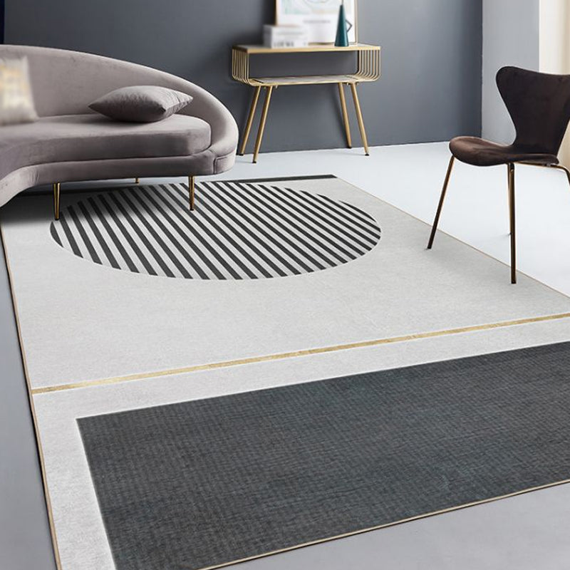 Creative Stripe Pattern Rug Black Minimalist Rug Chenille Pet Friendly Washable Non-Slip Area Rug for Bedroom Clearhalo 'Area Rug' 'Modern' 'Rugs' Rug' 1869891