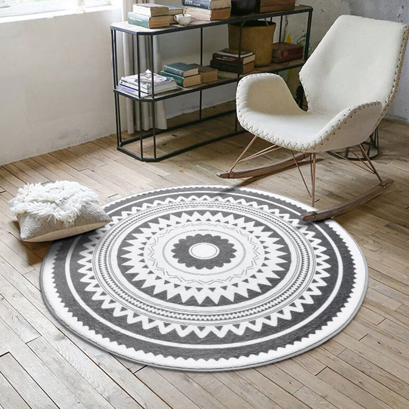 Light Color Sunflower Patterned Rug Polypropylene Modern Rug Pet-Friendly Carpet for Sitting Room Dark Gray Clearhalo 'Area Rug' 'Modern' 'Rugs' Rug' 1898266