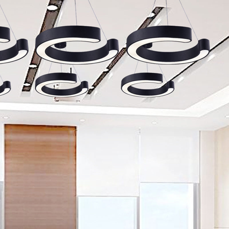 C Shaped Acrylic LED Pendant Minimalist Black/White Hanging Lamp in Warm/White Light, 21.5"/31.5" Wide Clearhalo 'Ceiling Lights' 'Modern Pendants' 'Modern' 'Pendant Lights' 'Pendants' Lighting' 1904220