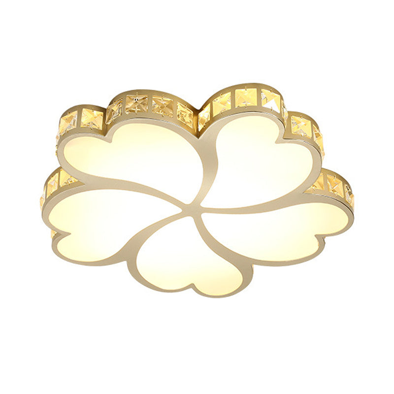 Flower Ceiling Mounted Fixture Contemporary Crystal Block LED Gold Flush Lamp in Warm/White Light Clearhalo 'Ceiling Lights' 'Close To Ceiling Lights' 'Close to ceiling' 'Flush mount' Lighting' 1907595