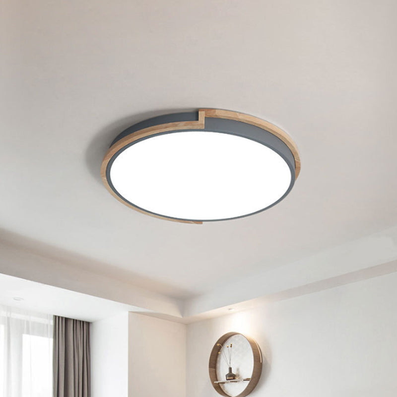 Grey/Blue/Pink Round Flush Mount Lamp Macaron Metal LED Ceiling Light Fixture with Wood Frame Clearhalo 'Ceiling Lights' 'Close To Ceiling Lights' 'Close to ceiling' 'Flush mount' Lighting' 1909746