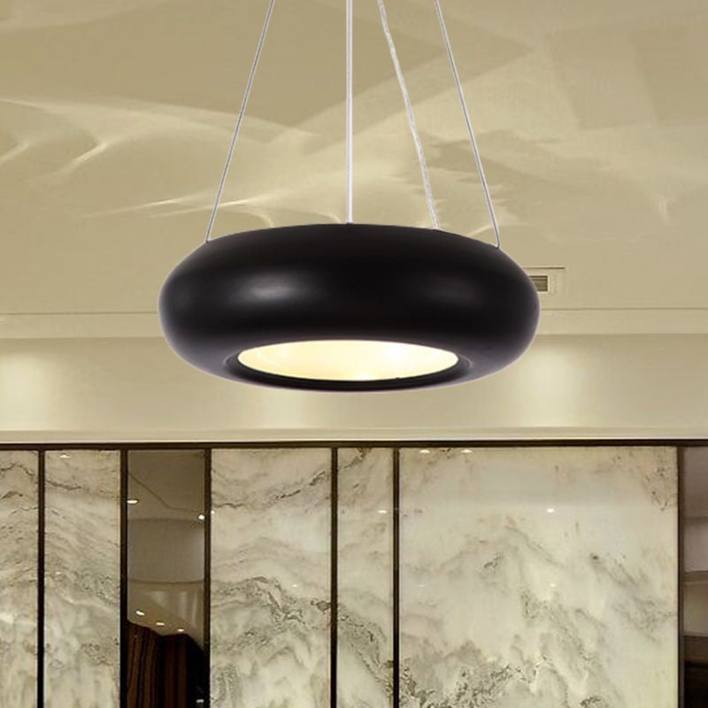 Donut Iron LED Ceiling Lamp Modern 1/3/5 Lights Black/Rose Gold Chandelier Pendant with Adjustable Cords Clearhalo 'Ceiling Lights' 'Chandeliers' 'Modern Chandeliers' 'Modern' Lighting' 1910458