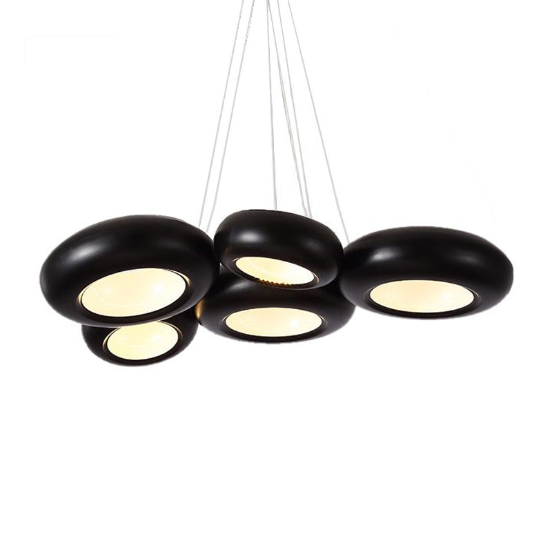 Donut Iron LED Ceiling Lamp Modern 1/3/5 Lights Black/Rose Gold Chandelier Pendant with Adjustable Cords Clearhalo 'Ceiling Lights' 'Chandeliers' 'Modern Chandeliers' 'Modern' Lighting' 1910468