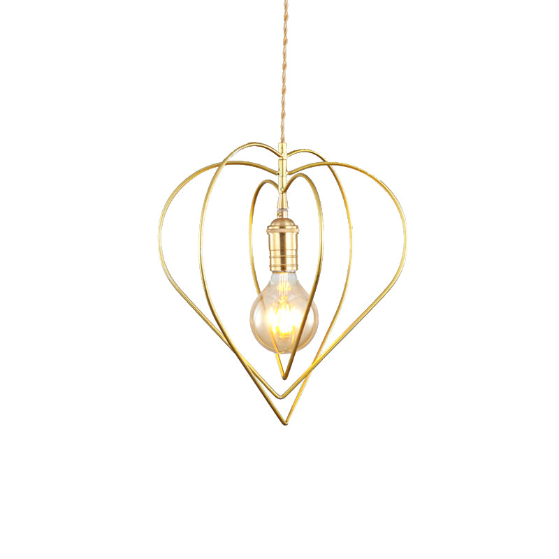 One Bulb Loving Heart Pendant Light Romantic Metal Pendant Lamp in Gold for Dining Room Hotel Clearhalo 'Ceiling Lights' 'Modern Pendants' 'Modern' 'Pendant Lights' 'Pendants' Lighting' 191563