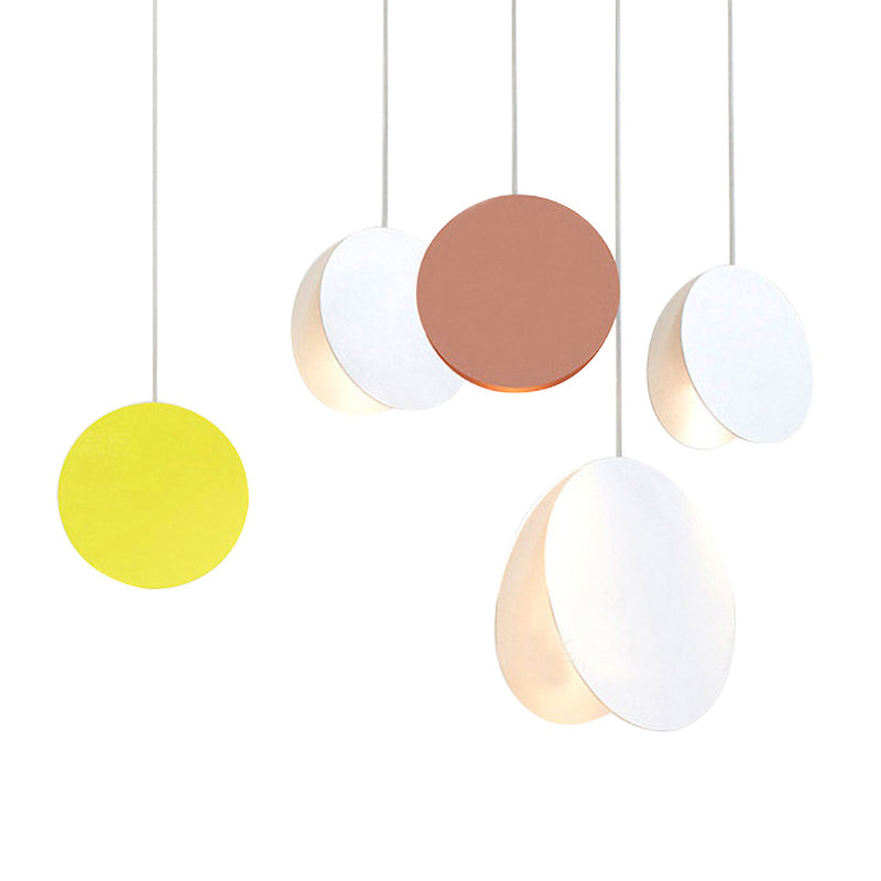 Contemporary Pendant Light with Circle Shade Metal Ceiling Pendant for Restaurant Clearhalo 'Ceiling Lights' 'Pendant Lights' 'Pendants' Lighting' 191740