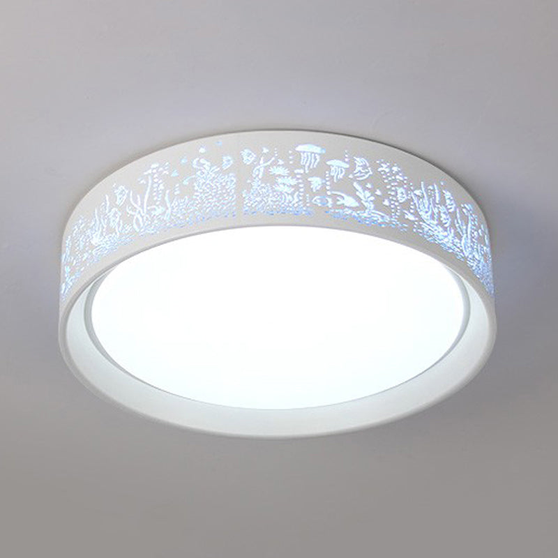 Hammered Metal Circular Flush mount Light Monochromatic Flush Ceiling Light Fixture in White for Children' s Bedroom Clearhalo 'Ceiling Lights' 'Close To Ceiling Lights' 'Close to ceiling' 'Flush mount' Lighting' 191814