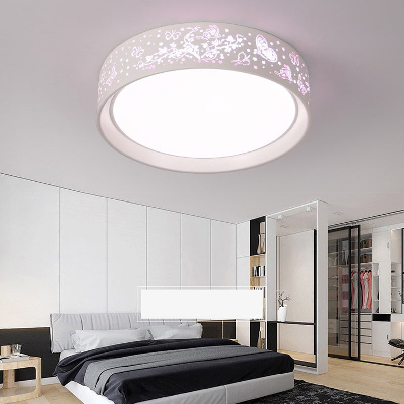 Hammered Metal Circular Flush mount Light Monochromatic Flush Ceiling Light Fixture in White for Children' s Bedroom White C Clearhalo 'Ceiling Lights' 'Close To Ceiling Lights' 'Close to ceiling' 'Flush mount' Lighting' 191826