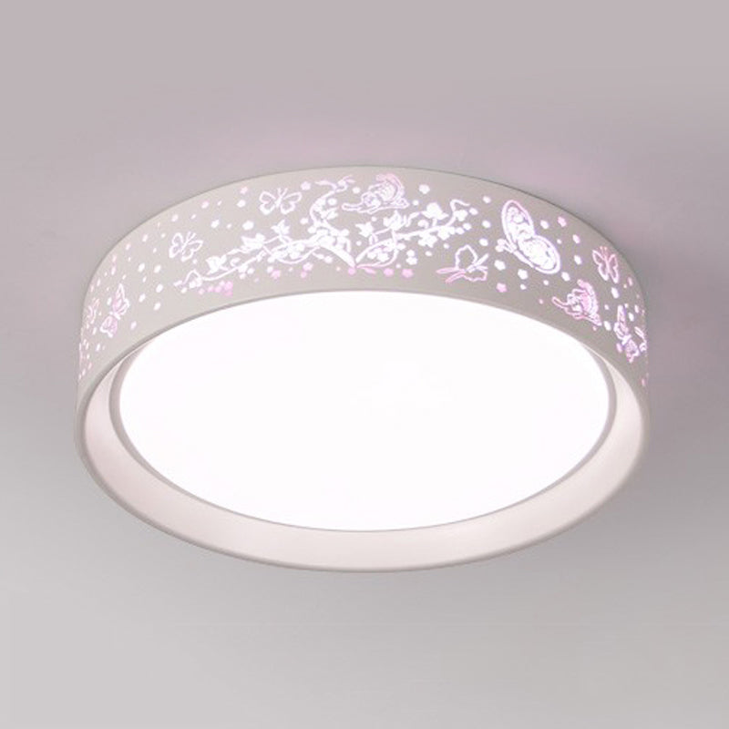 Hammered Metal Circular Flush mount Light Monochromatic Flush Ceiling Light Fixture in White for Children' s Bedroom Clearhalo 'Ceiling Lights' 'Close To Ceiling Lights' 'Close to ceiling' 'Flush mount' Lighting' 191827