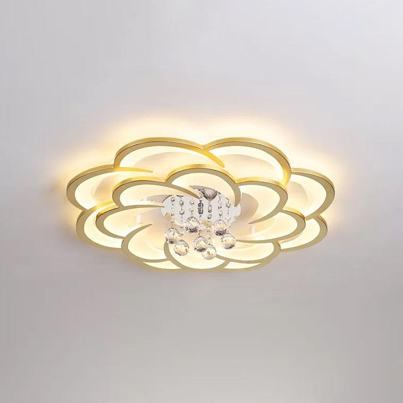 Modernist Petal Flush Ceiling Light Fixture Acrylic 20.5"/27" W LED Bedroom Flushmount in Gold, Warm/White Light Clearhalo 'Ceiling Lights' 'Close To Ceiling Lights' 'Close to ceiling' 'Flush mount' Lighting' 1918923