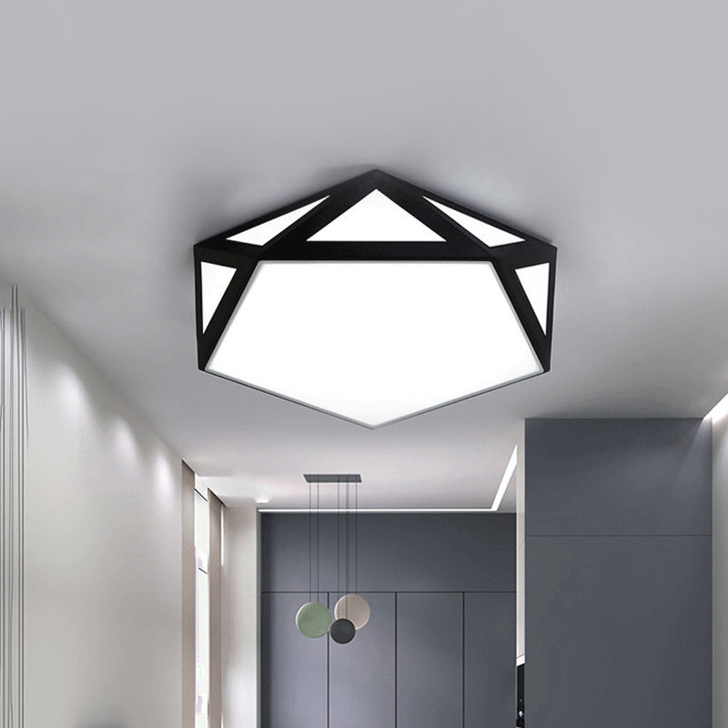 16.5"/20.5" W Foyer LED Flush Ceiling Light Modern Black/White Flush-Mount Light Fixture with Pentagon Acrylic Shade Black Clearhalo 'Ceiling Lights' 'Close To Ceiling Lights' 'Close to ceiling' 'Flush mount' Lighting' 1935203