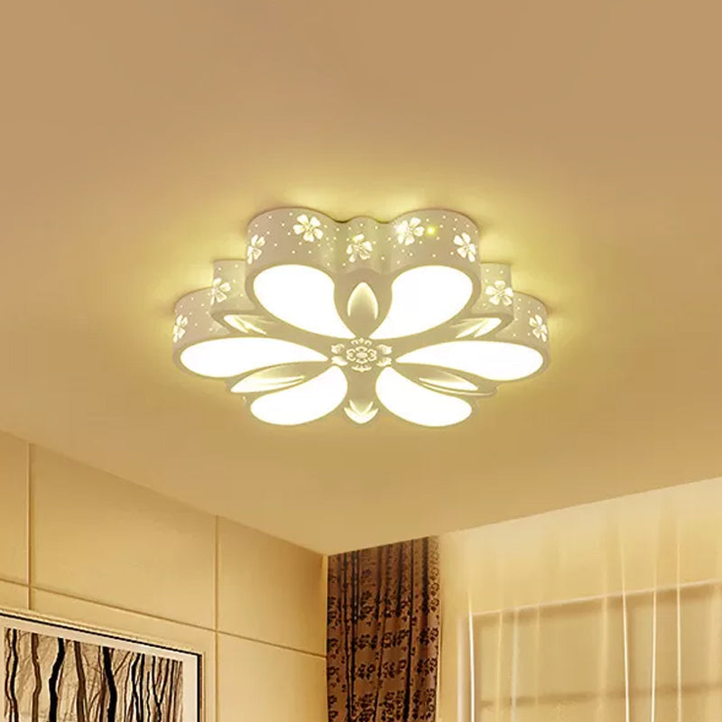 Cut-out Flower Flush Mount Ceiling Light Contemporary Acrylic White LED Flushmount Lighting in Warm/White/3 Color Light Clearhalo 'Ceiling Lights' 'Close To Ceiling Lights' 'Close to ceiling' 'Flush mount' Lighting' 1935476