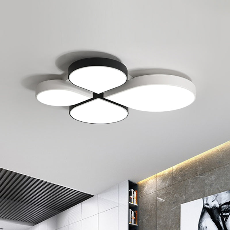 4-Leaf Clover LED Ceiling Lighting Minimalist Acrylic Black/White Flush Mount Light in Warm/White Light, 20.5"/23.5" Wide Clearhalo 'Ceiling Lights' 'Close To Ceiling Lights' 'Close to ceiling' 'Flush mount' Lighting' 1935523