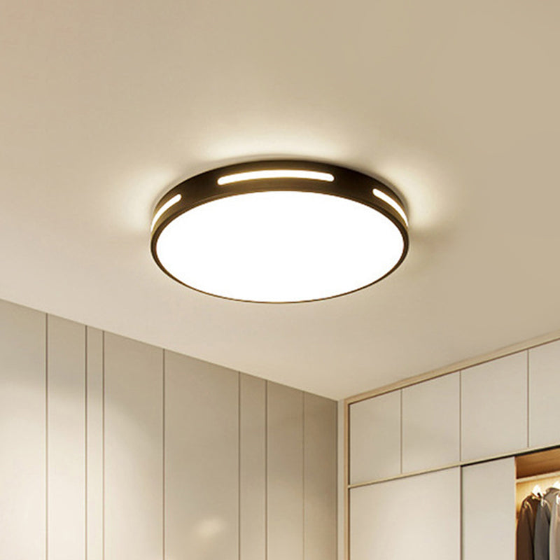 Round Ultra-Thin Bedroom Ceiling Lamp Acrylic Minimalist LED Flush Mount Lighting in Black/White, 9"/16"/19.5" Dia Clearhalo 'Ceiling Lights' 'Close To Ceiling Lights' 'Close to ceiling' 'Flush mount' Lighting' 1935591