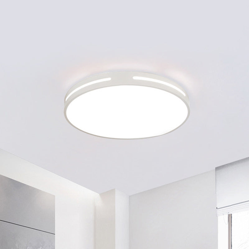 Round Ultra-Thin Bedroom Ceiling Lamp Acrylic Minimalist LED Flush Mount Lighting in Black/White, 9"/16"/19.5" Dia Clearhalo 'Ceiling Lights' 'Close To Ceiling Lights' 'Close to ceiling' 'Flush mount' Lighting' 1935598