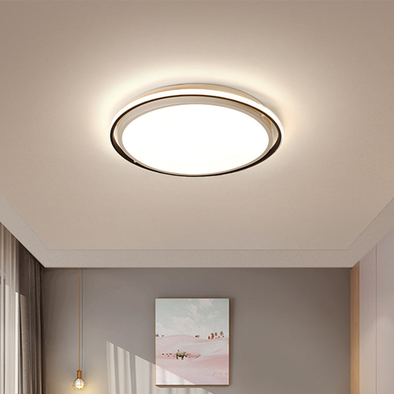 14"/18"/22" W Round Acrylic Flush Light Minimalism White LED Ceiling Flush Mount in Warm/White Light Clearhalo 'Ceiling Lights' 'Close To Ceiling Lights' 'Close to ceiling' 'Flush mount' Lighting' 1935624