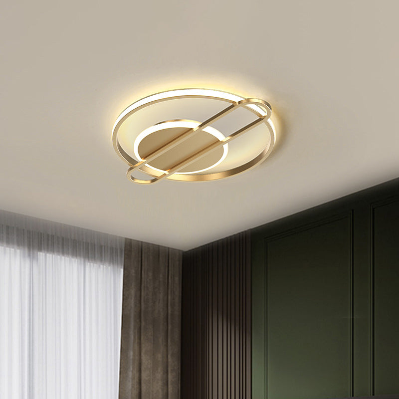 Circle/Square Flush Light Fixture Minimalist Metallic Black/Gold Surface Mounted LED Ceiling Light in Warm/White Light Gold Round Clearhalo 'Ceiling Lights' 'Close To Ceiling Lights' 'Close to ceiling' 'Flush mount' Lighting' 1935855