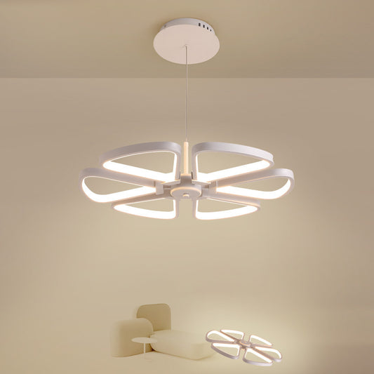 Clover LED Chandelier Pendant Modern Metallic Living Room Ceiling Suspension Lamp in White White Clearhalo 'Ceiling Lights' 'Chandeliers' 'Modern Chandeliers' 'Modern' Lighting' 1936456