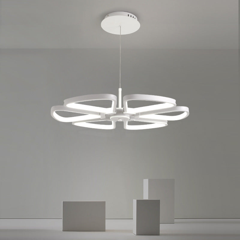 Clover LED Chandelier Pendant Modern Metallic Living Room Ceiling Suspension Lamp in White Clearhalo 'Ceiling Lights' 'Chandeliers' 'Modern Chandeliers' 'Modern' Lighting' 1936457