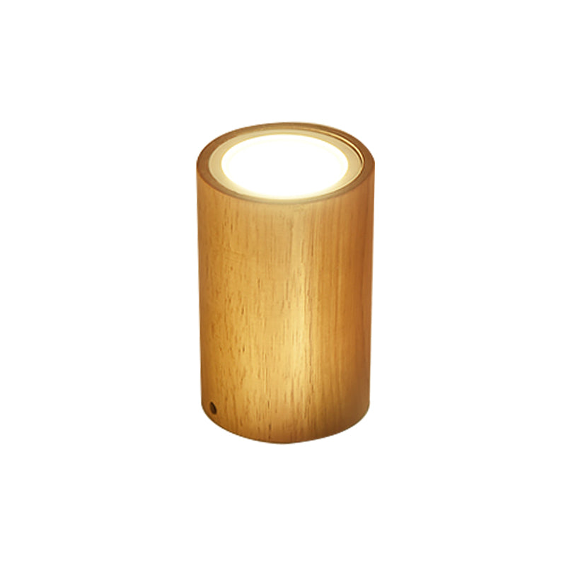 Round/Square Mini Corridor Ceiling Lamp Wooden 4"/6"/8" H LED Nordic Flush Mount Lighting in Beige Clearhalo 'Ceiling Lights' 'Close To Ceiling Lights' 'Close to ceiling' 'Flush mount' Lighting' 1937933