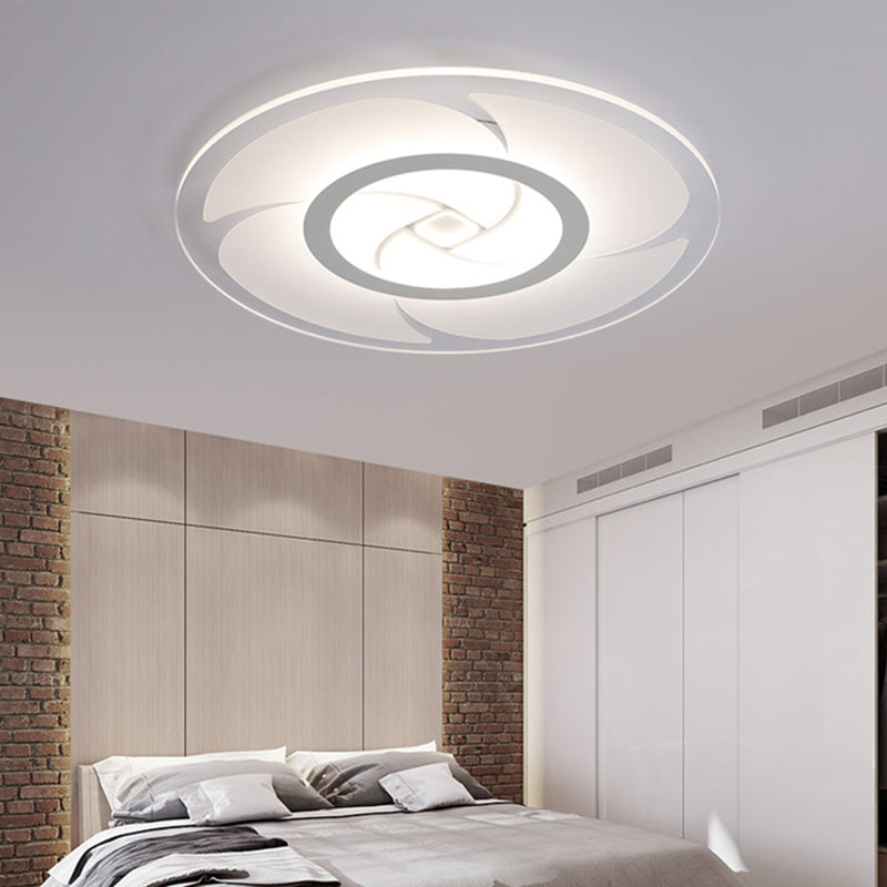 Pinwheel Pattern Disc Thin Ceiling Light Modern Acrylic 16.5"/24.5"/31" W LED White Flush Mounted Lamp in Warm/White Light White Clearhalo 'Ceiling Lights' 'Close To Ceiling Lights' 'Close to ceiling' 'Flush mount' Lighting' 1958961