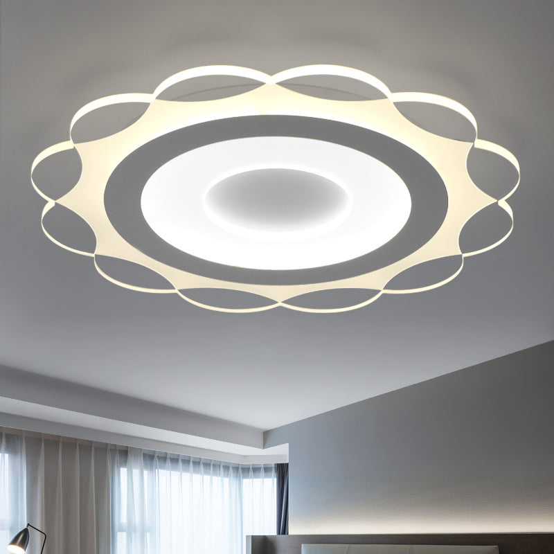 Acrylic Bloom Ceiling Flush Mount Light Simplicity White LED Flushmount Lighting in Warm/White Light, 16.5"/24.5"/31" Wide White Clearhalo 'Ceiling Lights' 'Close To Ceiling Lights' 'Close to ceiling' 'Flush mount' Lighting' 1959059