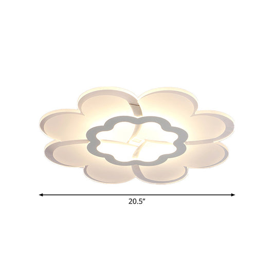 16.5"/20.5"/31" W Ultrathin Flower Flushmount Minimalistic Acrylic Bedroom LED Close to Ceiling Light in Warm/White Light Clearhalo 'Ceiling Lights' 'Close To Ceiling Lights' 'Close to ceiling' 'Flush mount' Lighting' 1959080